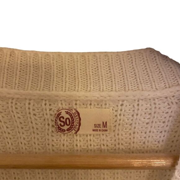 SO Cream medium Long sleeve sweater Criss cross sleeves white - Picture 3 of 7